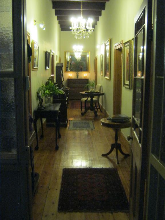 Ladismith Manor Hotell Exteriör bild